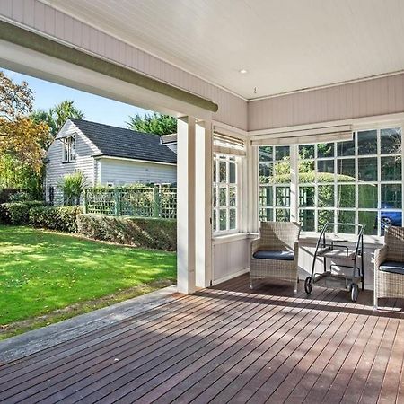 200 Riccarton Holiday House ไครสต์เชิร์ช ภายนอก รูปภาพ